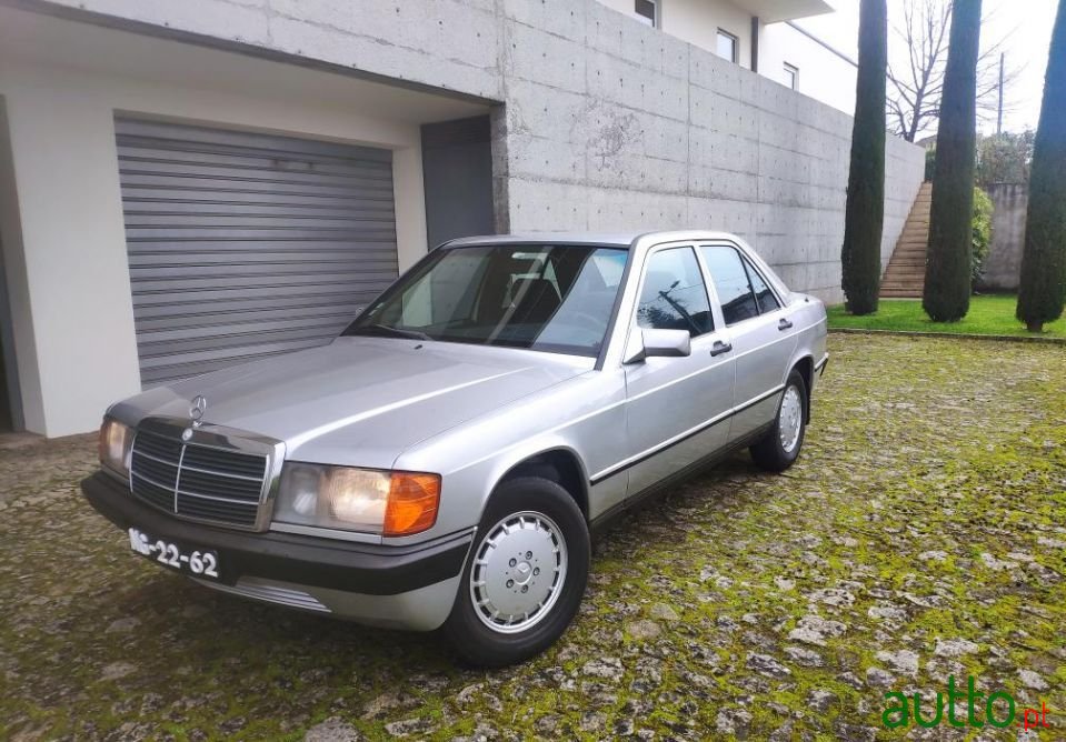 1983' Mercedes-Benz 190 photo #1