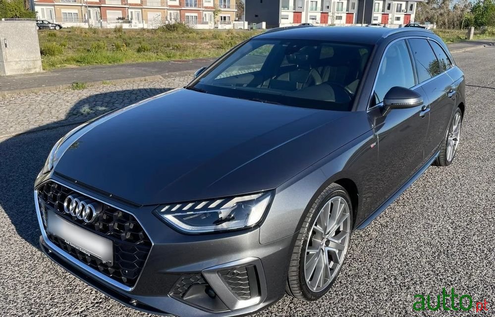 2020' Audi A4 Avant photo #1