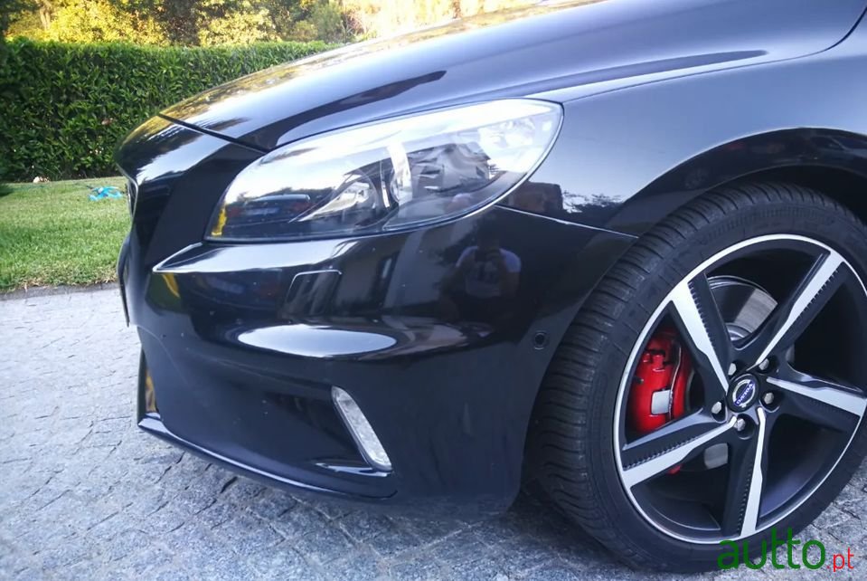 2014' Volvo V40 photo #5