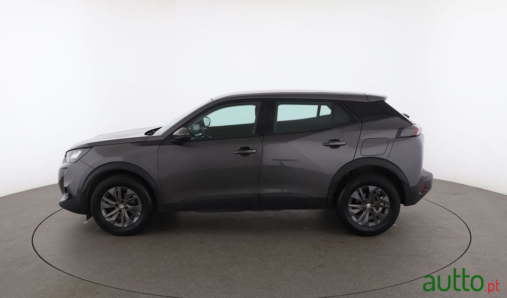 2021' Peugeot 2008 photo #3