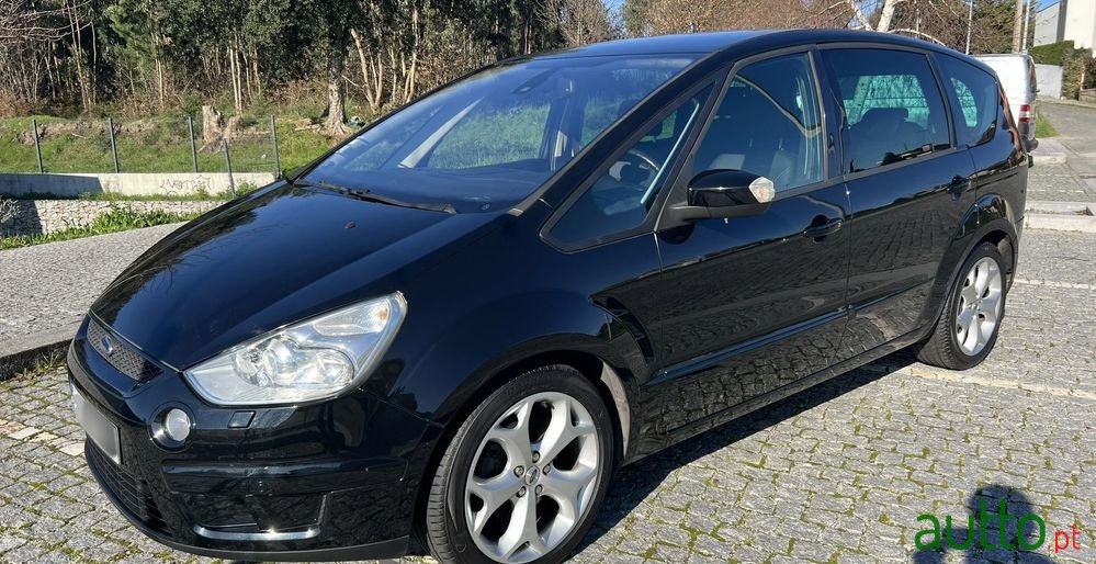 2007' Ford S-Max photo #2