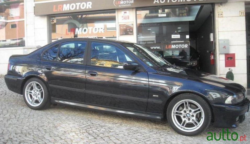 2002' BMW 525 525 D Pack M Sport photo #1