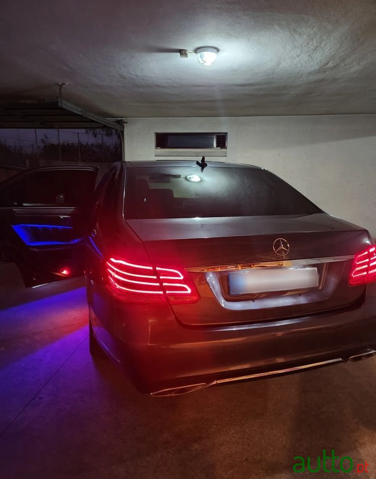 2014' Mercedes-Benz E 220 photo #3