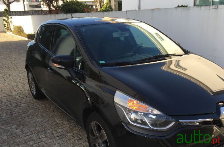 2015' Renault Clio photo #3