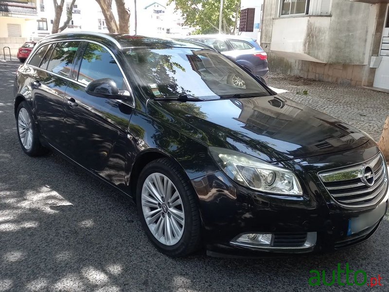 2012' Opel Insignia Sports Tourer photo #6