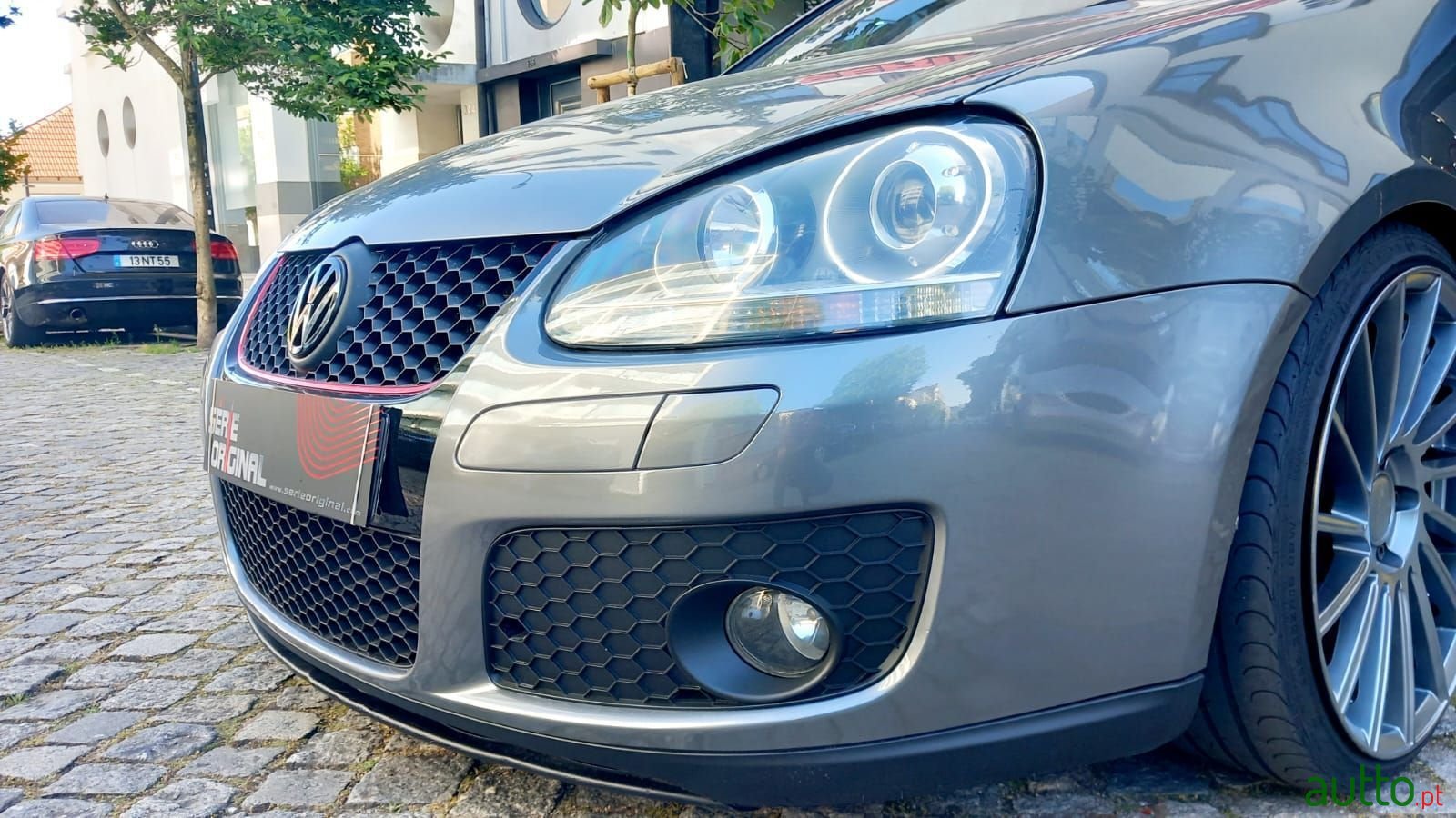 2008' Volkswagen Golf photo #4