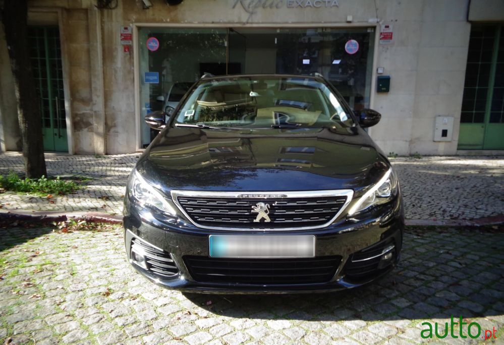 2020' Peugeot 308 Sw photo #3