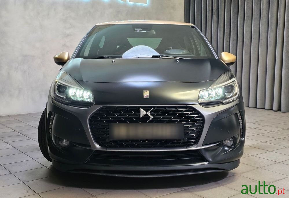 2018' DS Automobiles Ds3 photo #3