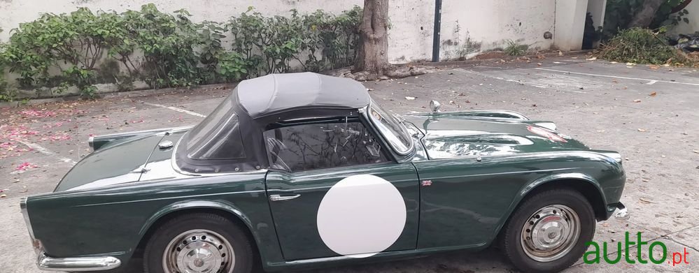 1962' Triumph Tr4 photo #5