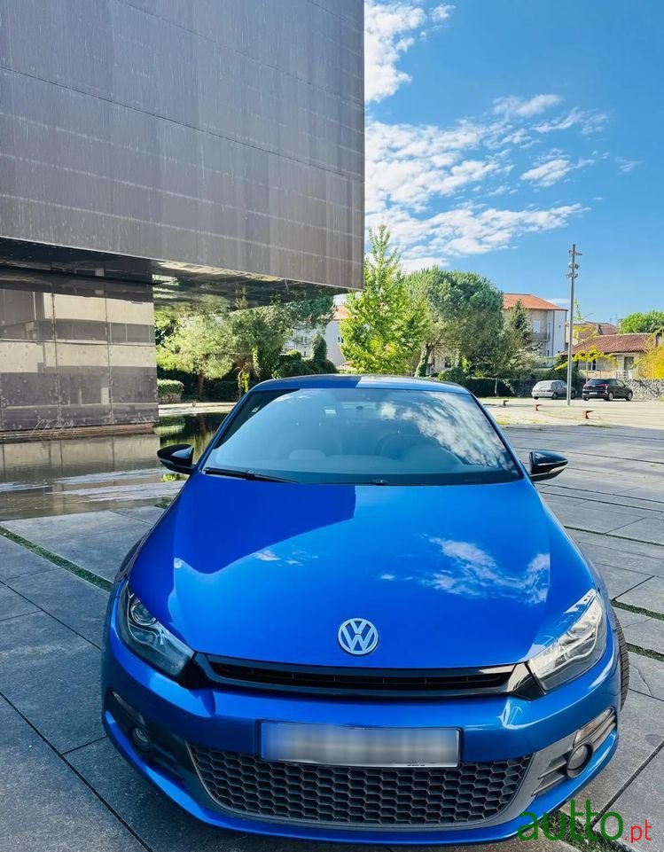 2011' Volkswagen Scirocco photo #1