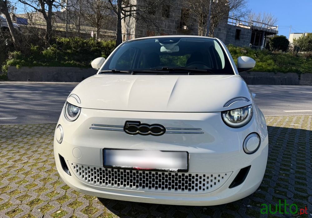 2022' Fiat 500e 42Kwh photo #2