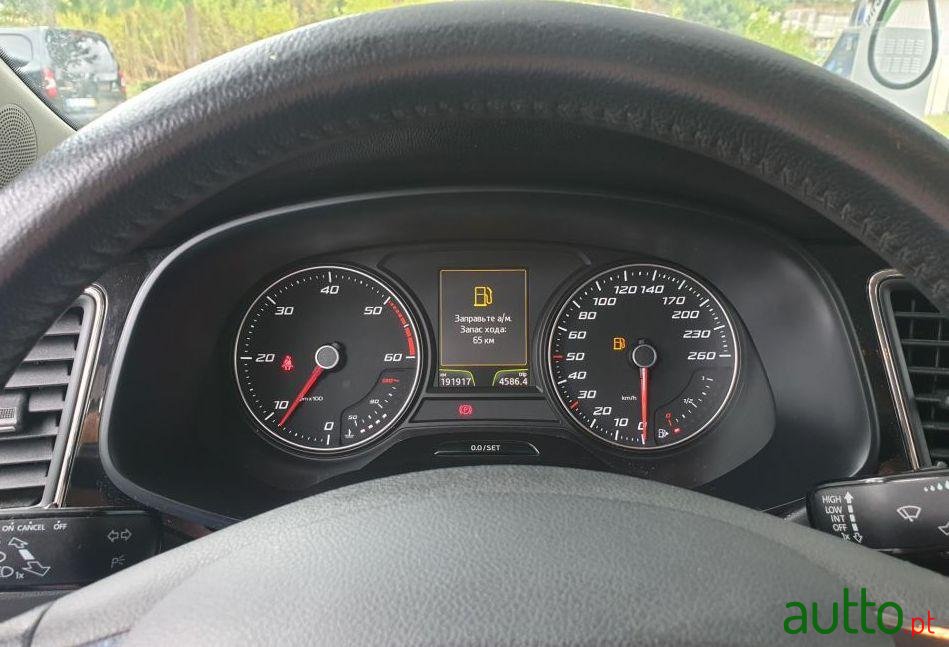 2014' SEAT Leon St photo #2