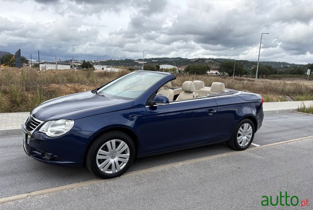 2008' Volkswagen Eos photo #1