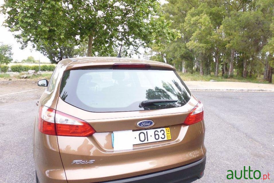 2014' Ford Focus-Sw 1.6Tdi Titanium Best photo #2