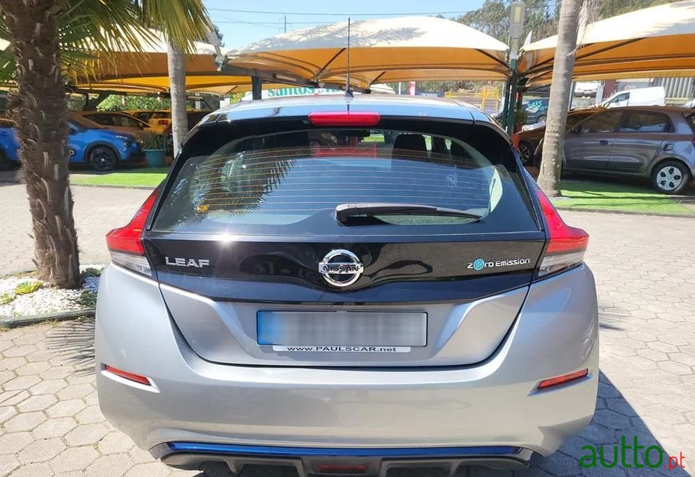 2022' Nissan Leaf N-Connecta photo #4