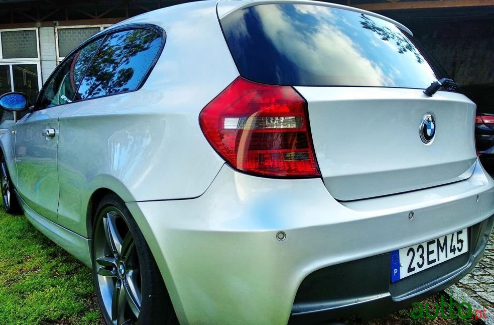 2007' BMW 120 D photo #5