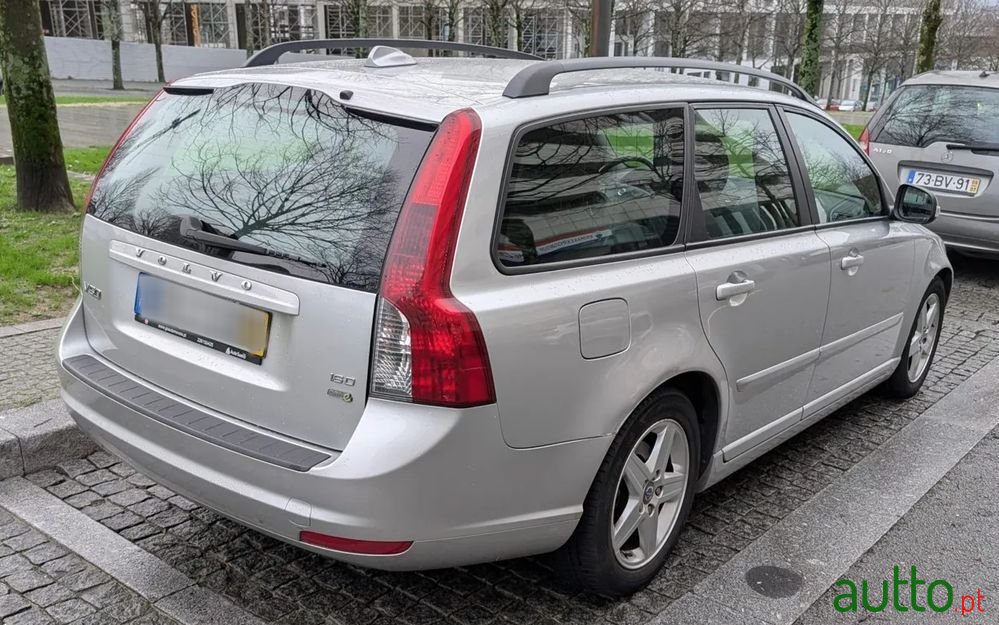 2009' Volvo V50 1.6 D Drive photo #3