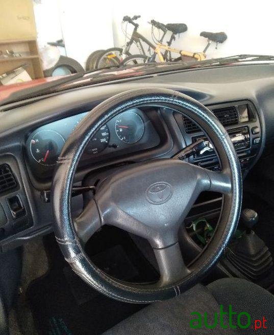 1993' Toyota Corolla photo #2