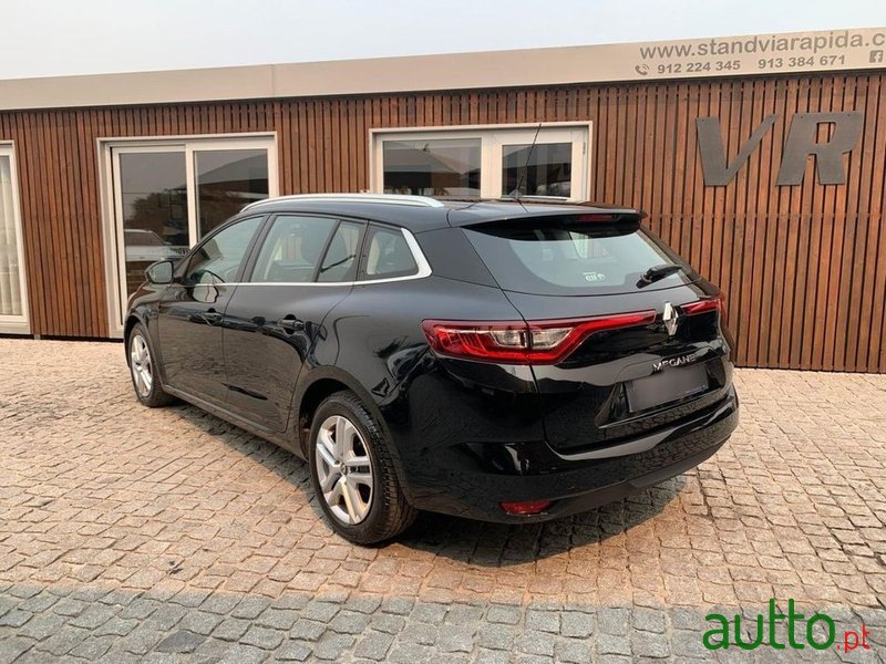 2017' Renault Megane Sport Tourer photo #4