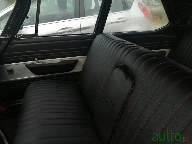 1970' Chrysler New Yorker photo #7