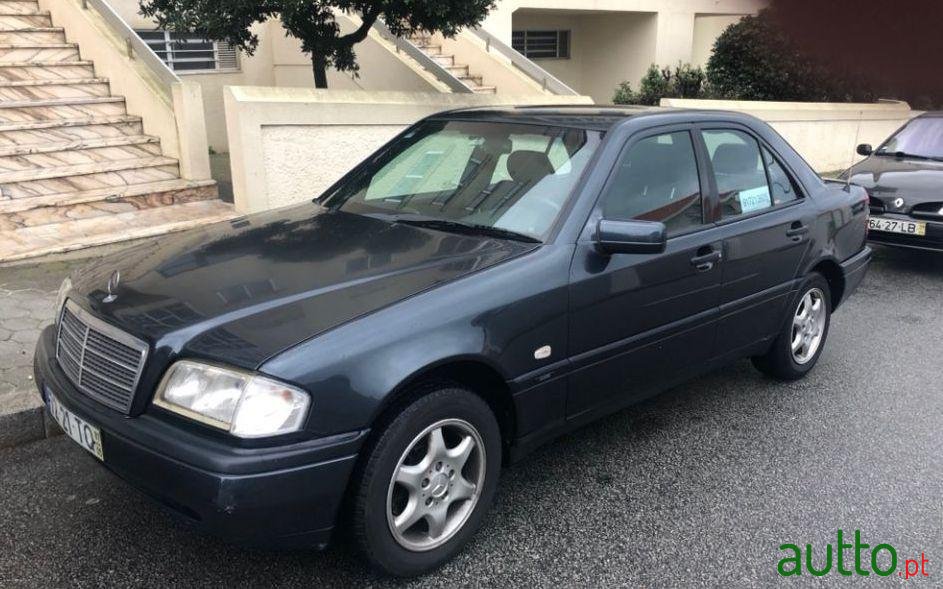 1997' Mercedes-Benz C-220 220 photo #1