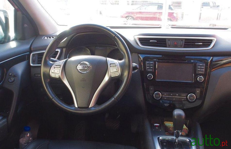 2014' Nissan Qashqai Tecna photo #4