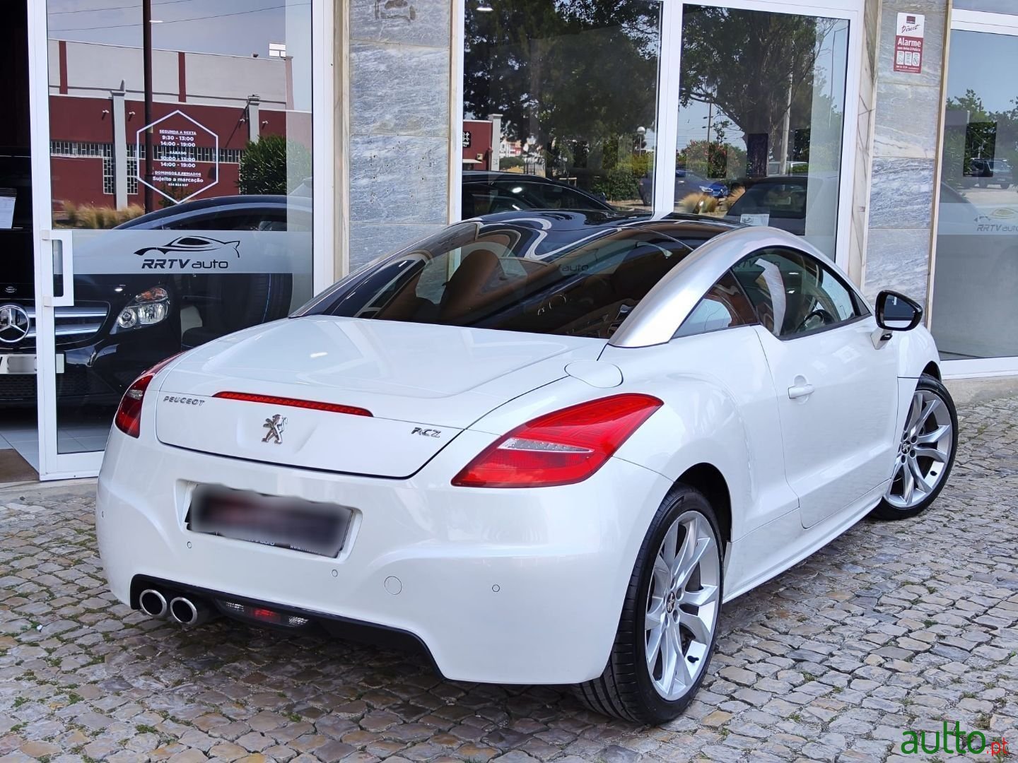 2012' Peugeot RCZ photo #1