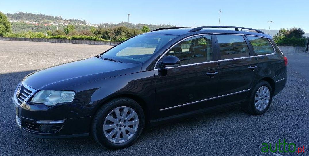 2008' Volkswagen Passat Variant photo #4