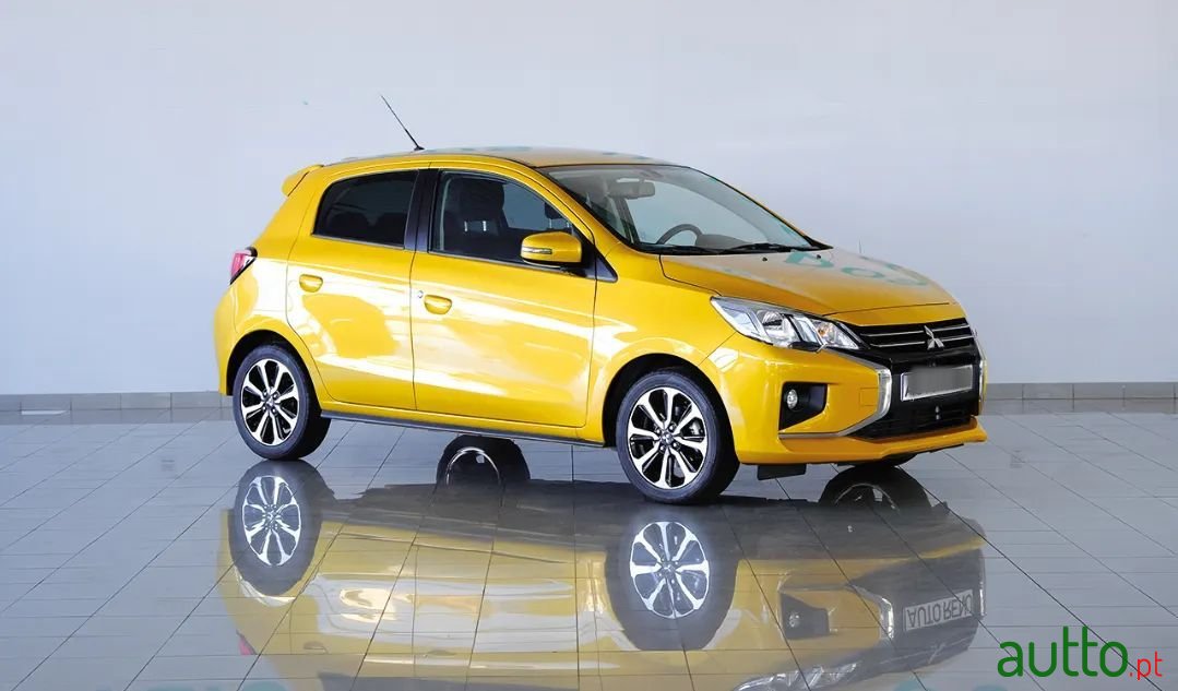 2022' Mitsubishi Space Star photo #1