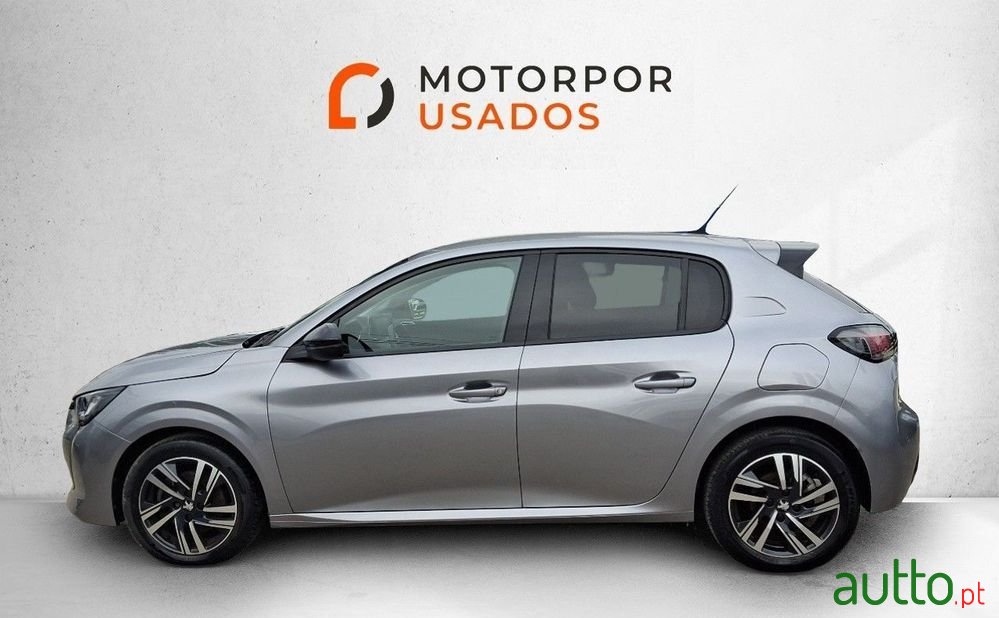 2023' Peugeot 208 photo #3