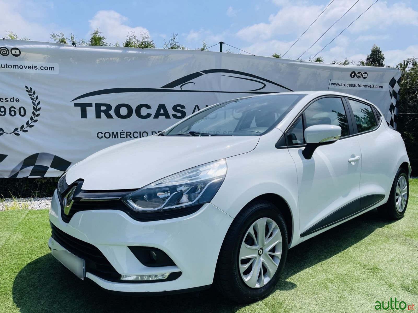 2018' Renault Clio photo #2