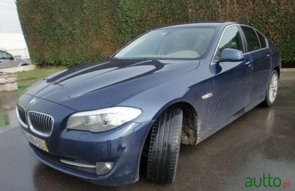 2013' BMW 520 D photo #1