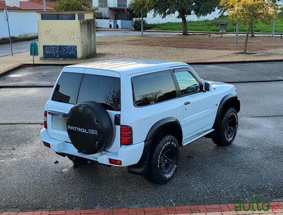 2015' Nissan Patrol photo #5