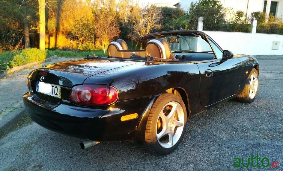 2002' Mazda MX-5 1.8 Sport (Nb) photo #1