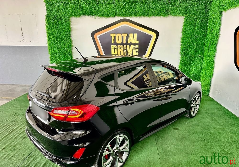 2018' Ford Fiesta photo #4