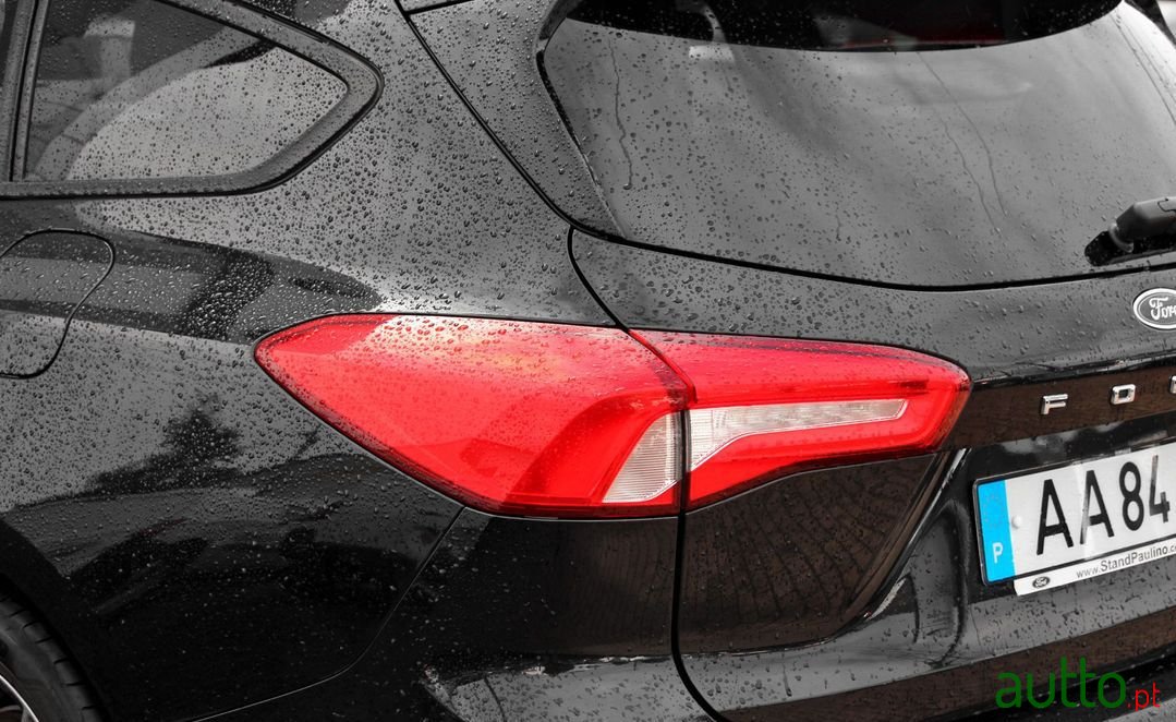 2020' Ford Focus Sw photo #6