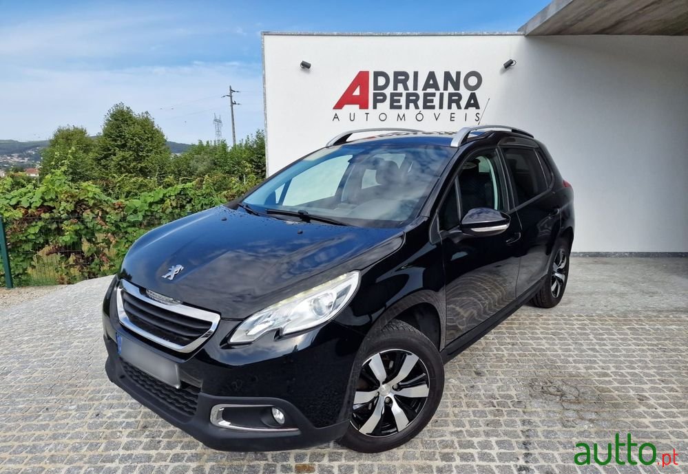 2013' Peugeot 2008 1.4 Hdi Active photo #1