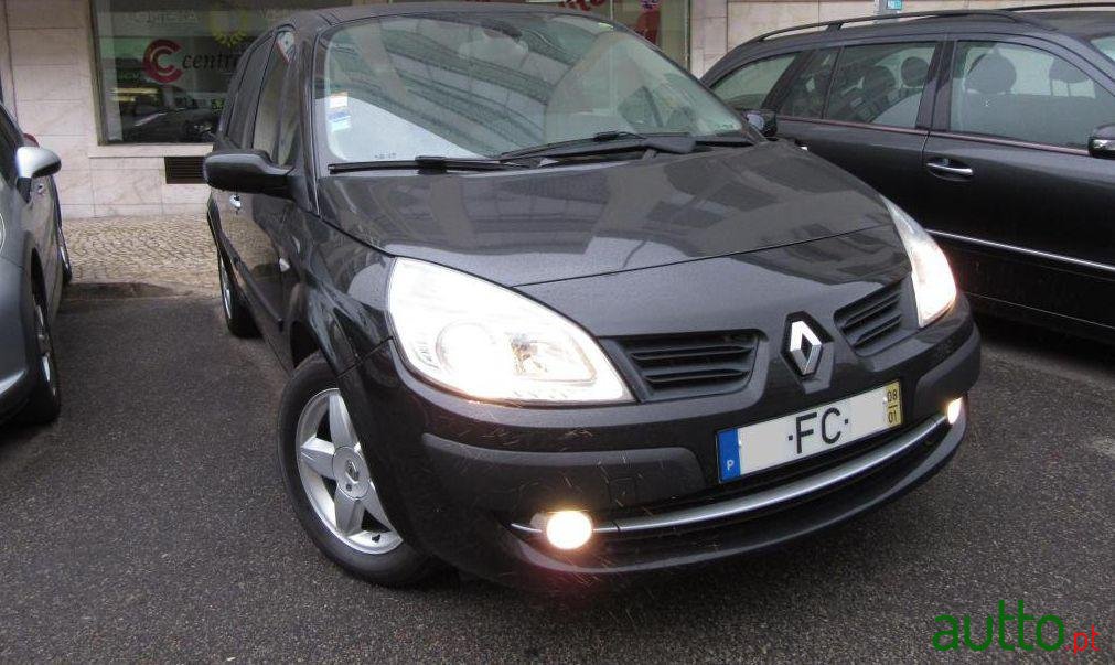 2008' Renault Grand Scenic 1.5 dCi SE Exclusive photo #1