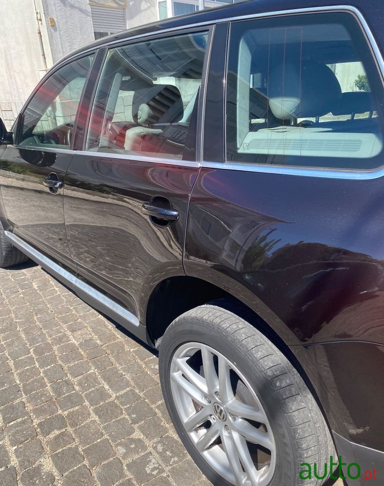 2006' Volkswagen Touareg 3.0 Tdi V6 Tiptronic photo #2