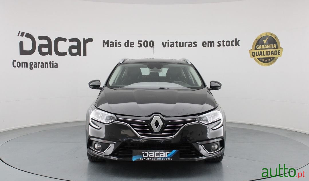 2018' Renault Megane Sport Tourer photo #2