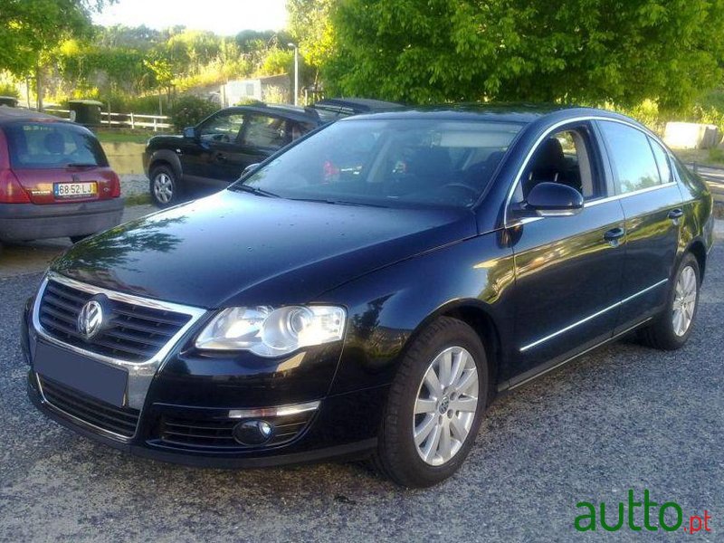 2008' Volkswagen Passat photo #2