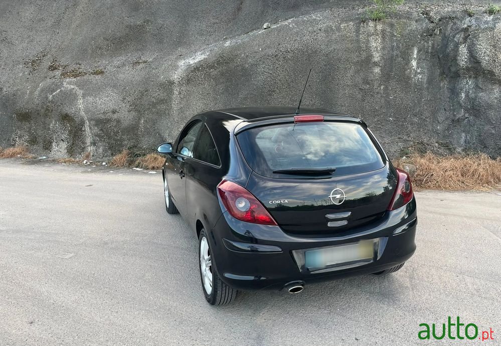2010' Opel Corsa photo #2