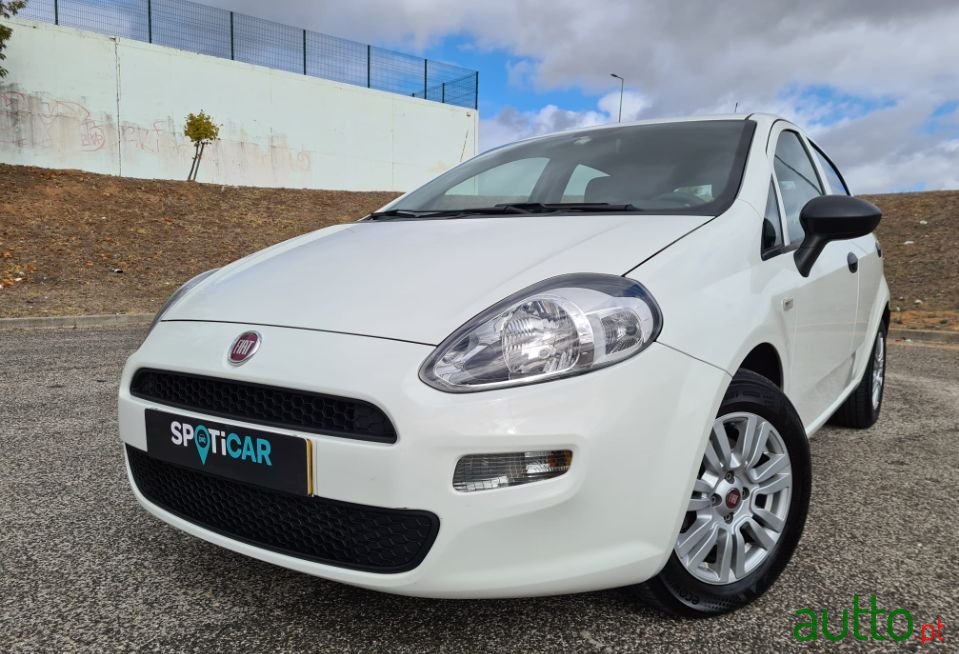 2018' Fiat Punto photo #1
