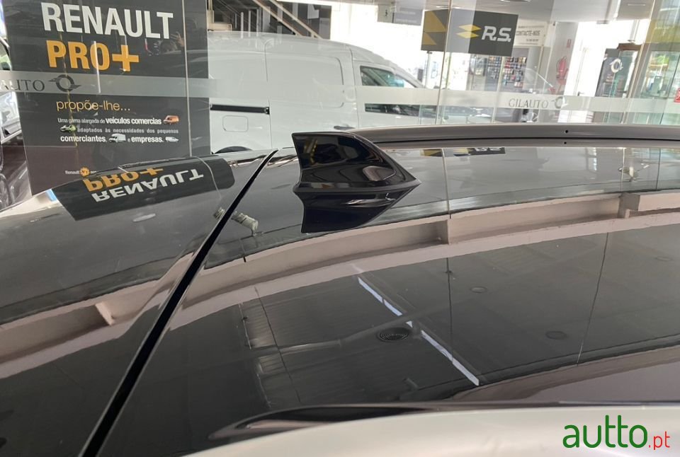 2021' Renault Captur photo #4