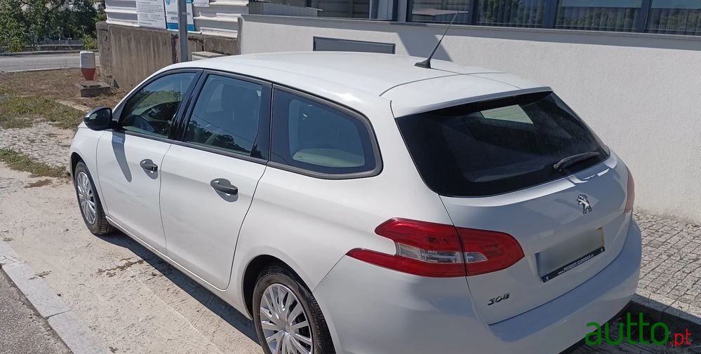 2018' Peugeot 308 Sw photo #5