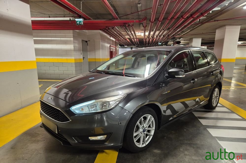 2017' Ford Focus Sw photo #2