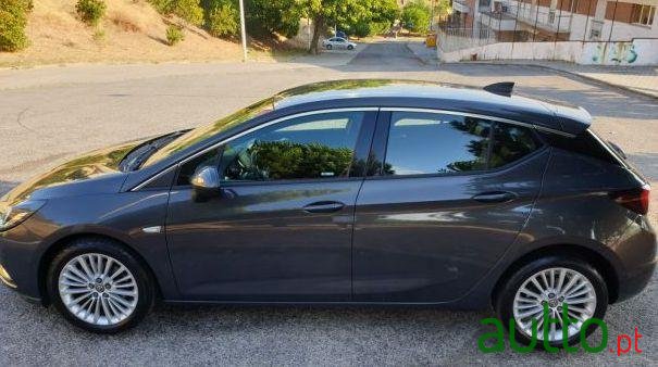 2015' Opel Astra photo #1