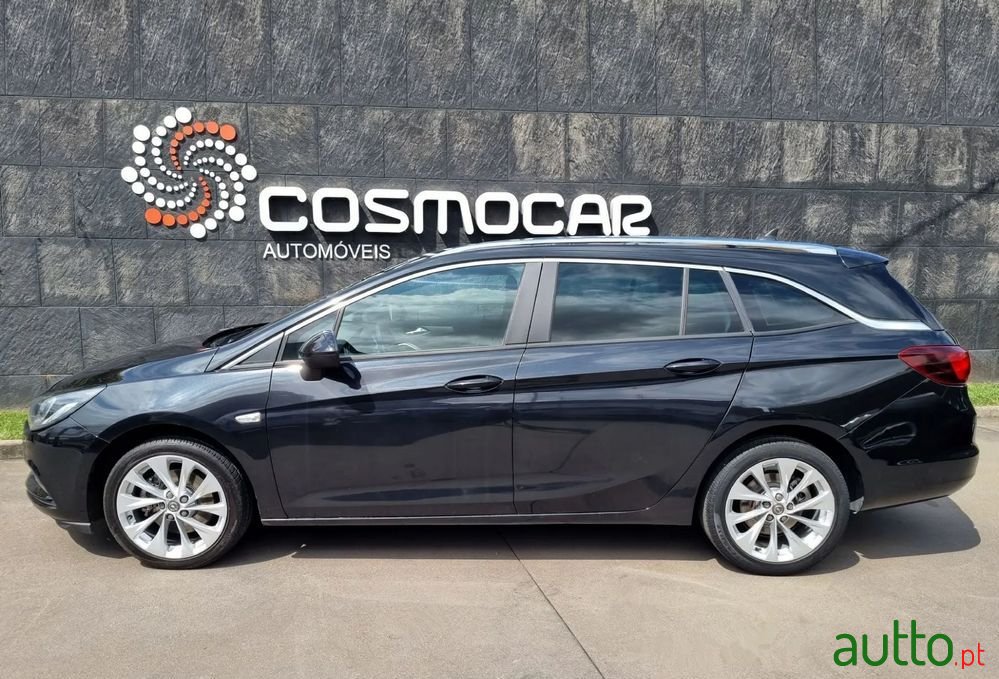 2016' Opel Astra Sports Tourer photo #2