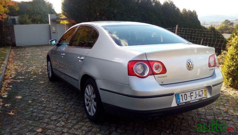 2008' Volkswagen Golf Variant photo #4