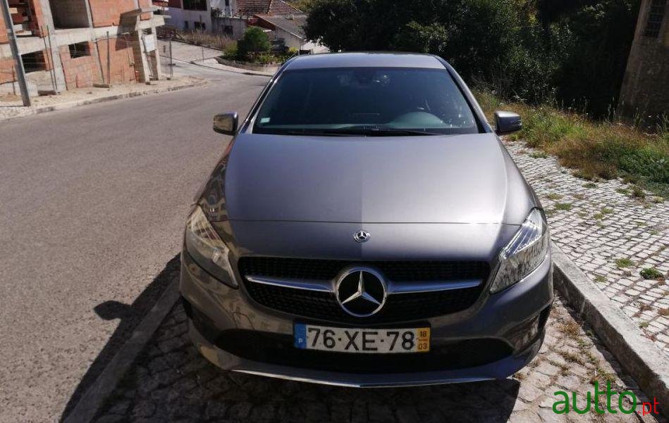 2018' Mercedes-Benz A-180 photo #3